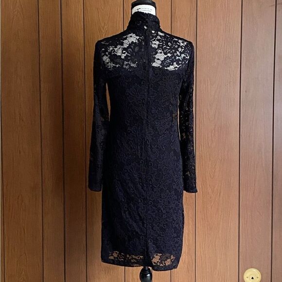 Elie Tahari Twist-Accented Lace Dress size 4 - Picture 5 of 11